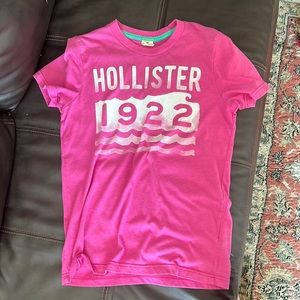 Hollister T-Shirt